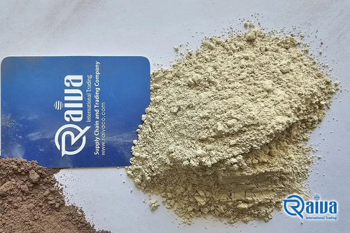 Bulk barite (BaSO4) powder for drilling mud &mdash; loading for shipment