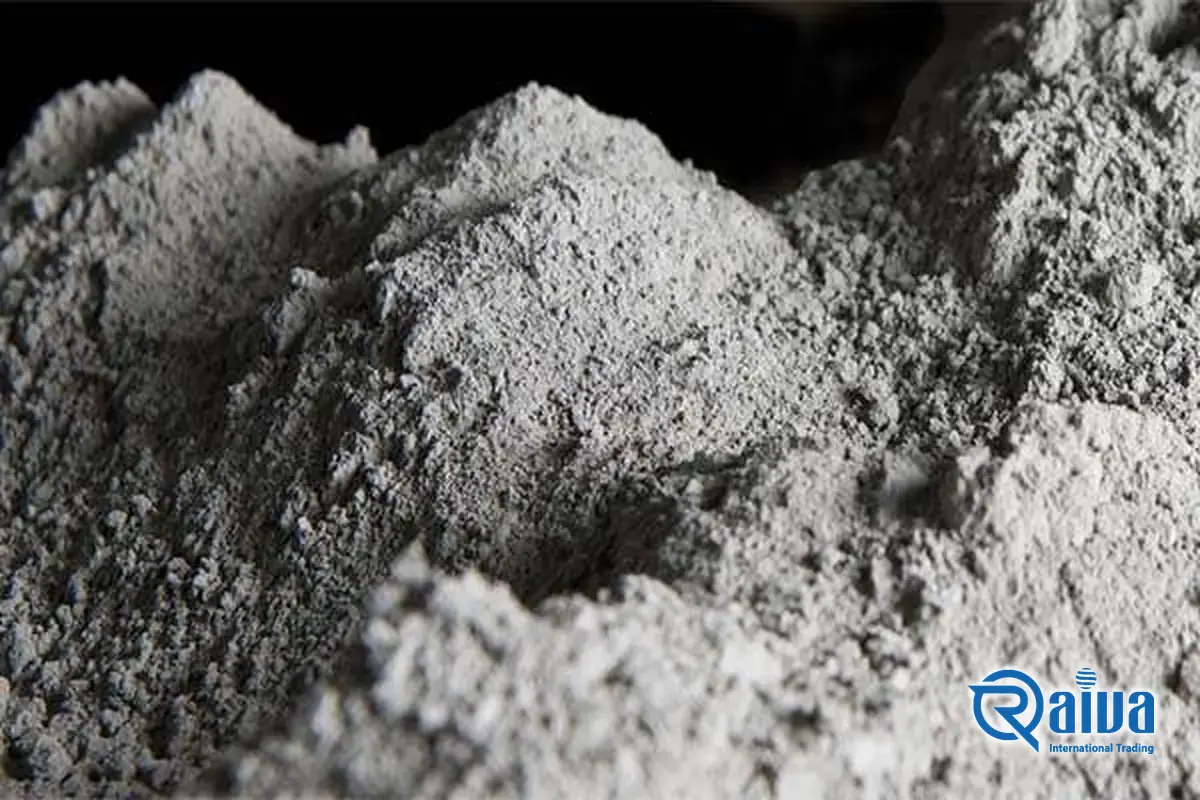 Portland cement in bags and big bags for export &mdash; storage yard