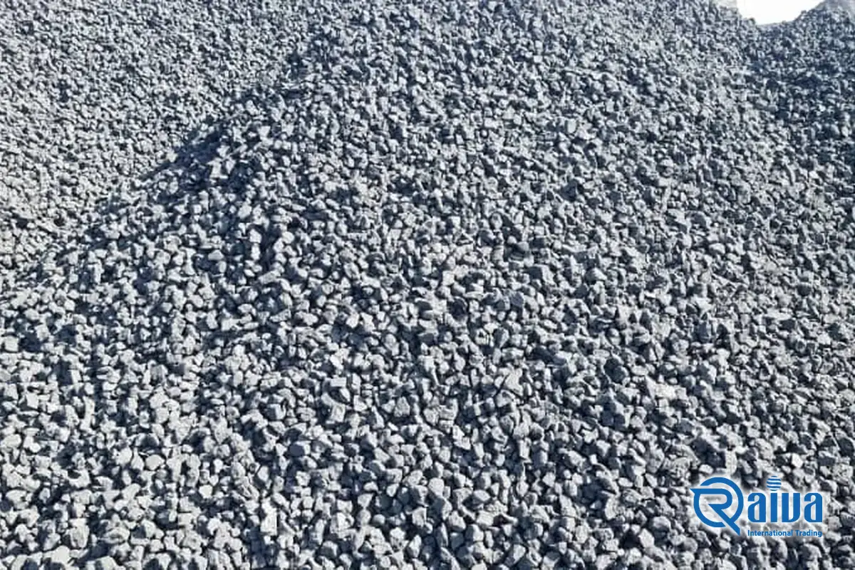 Metallurgical hard coke, sized for foundry and blast furnace &mdash; yard inspection