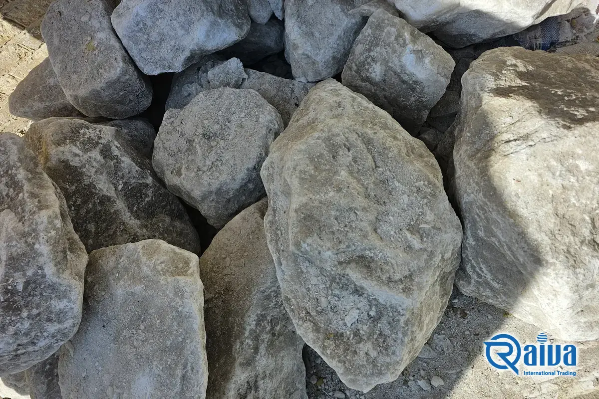 Rock salt and blue halite from Iranian salt domes &mdash; bulk stockpile
